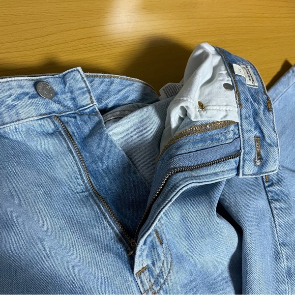 Madewell - The Curvy Perfect Vintage Jeans - Picture 4 of 8